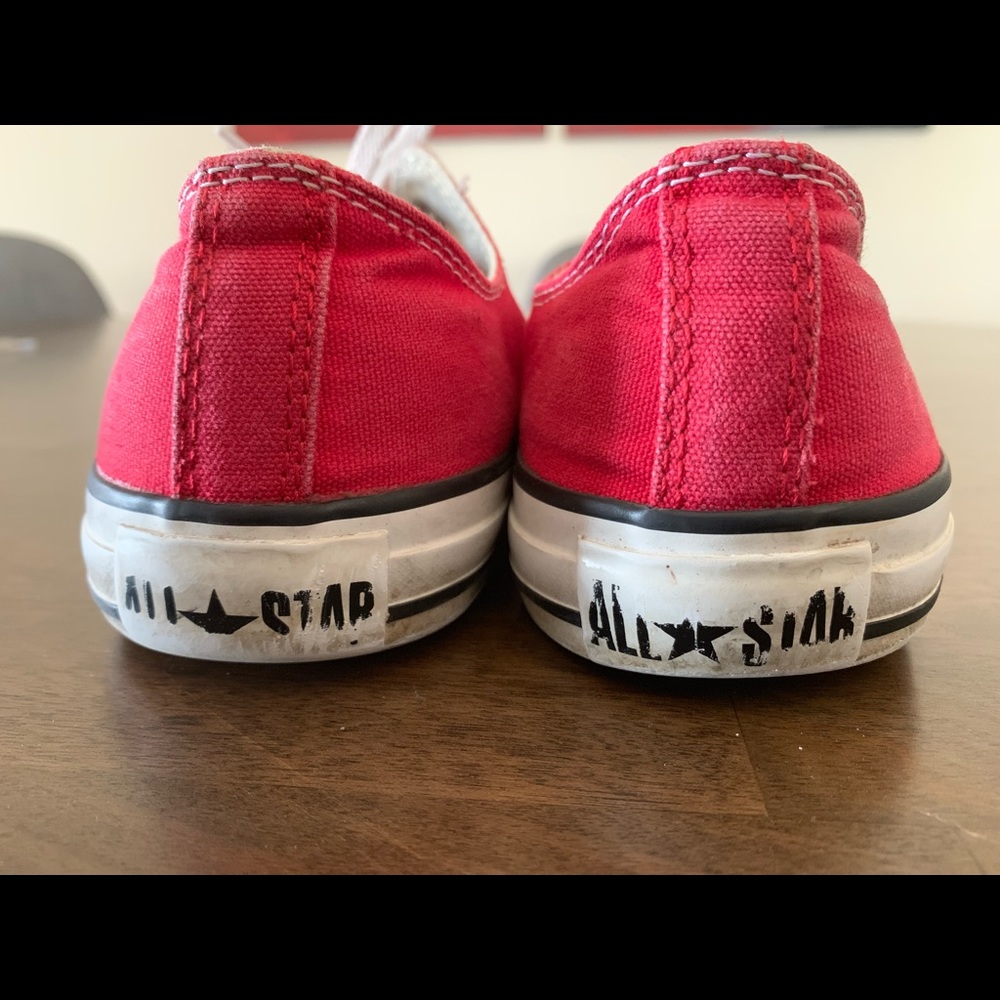 Converse Chuck Taylor sneakers size 8 - Picture 4 of 6